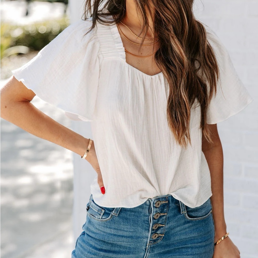 Vici White Flutter Sleeve Top